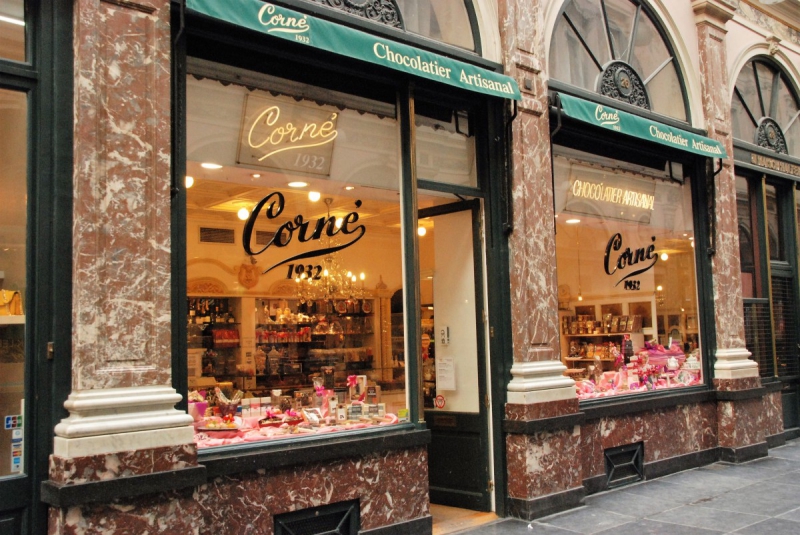 ecommerce-GOURDON-min_chocolate_chocolaterie_shop_luxury_chic_gallery_brussels_belgium-558146